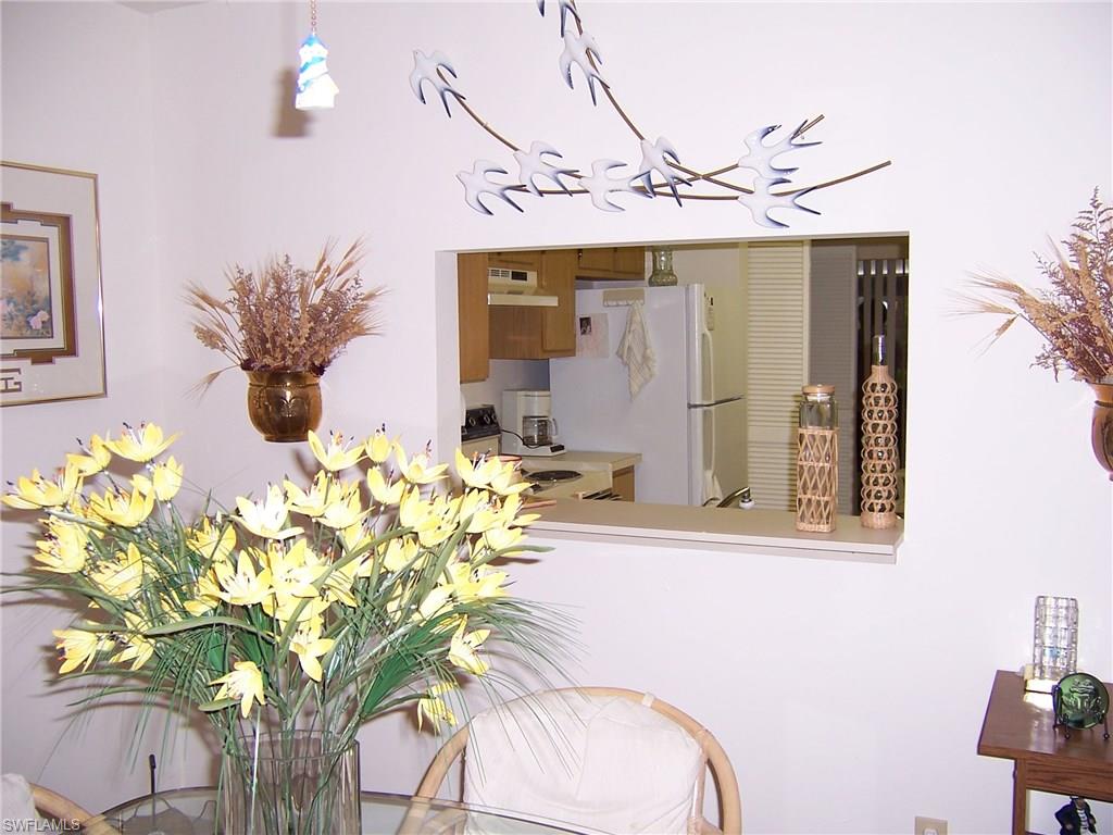 ADMIRALTY YACHT & RACQUET CLUB - Residential