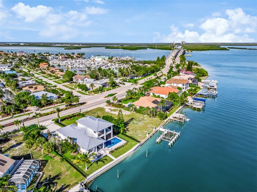 MARCO ISLAND - Residential