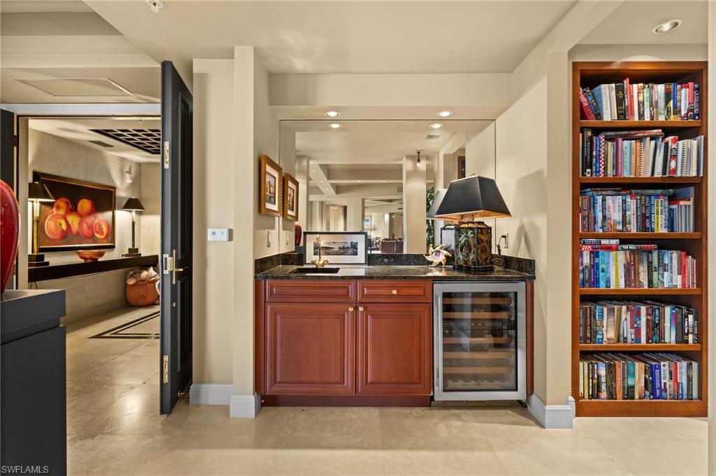 TRIESTE AT BAY COLONY - Residential