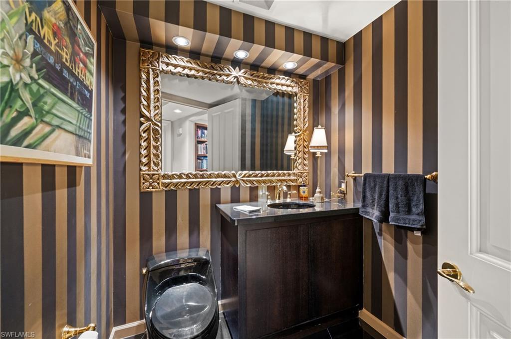 TRIESTE AT BAY COLONY - Residential