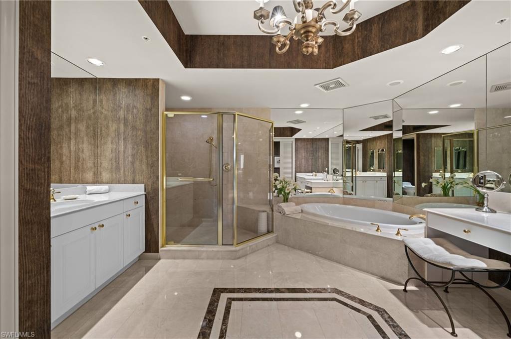 TRIESTE AT BAY COLONY - Residential