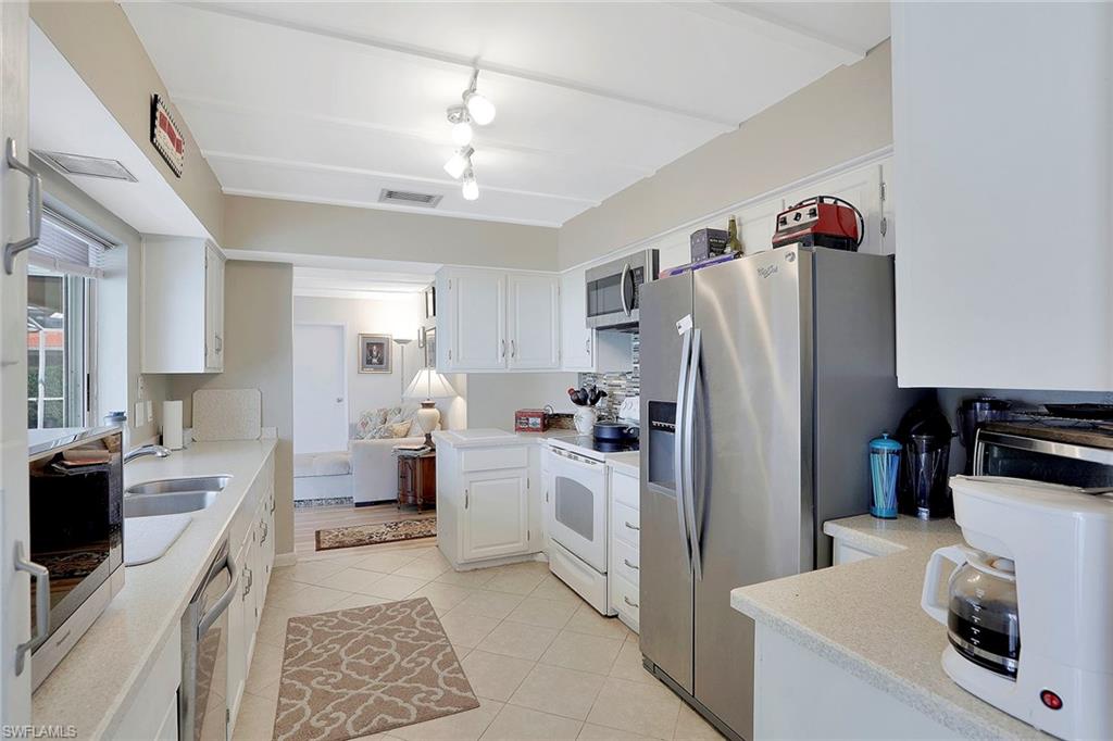 MARCO ISLAND - Residential