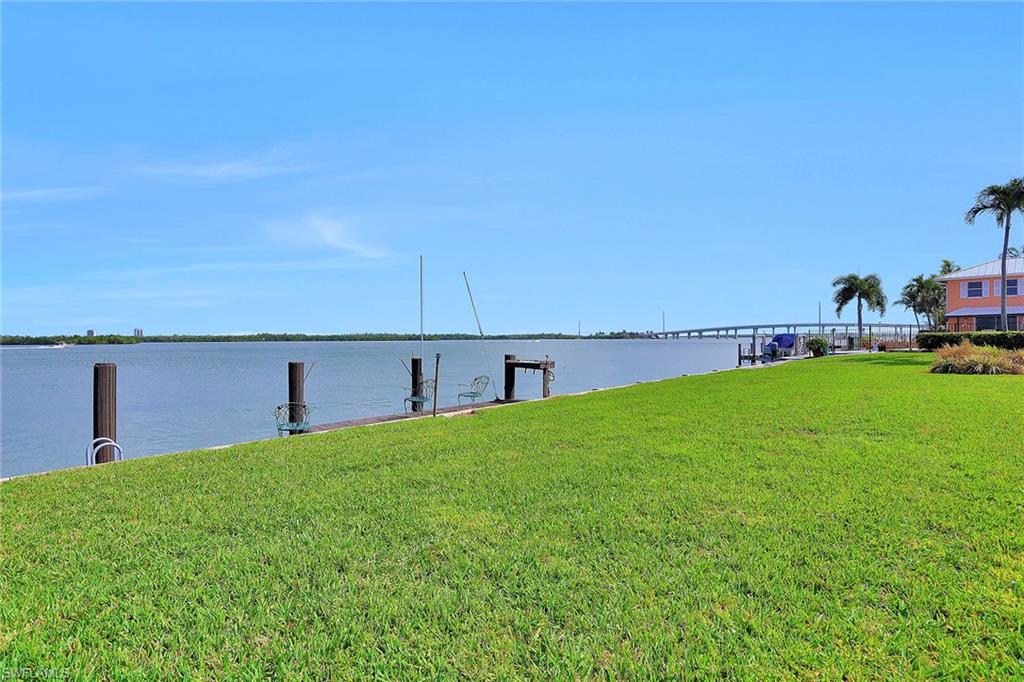 MARCO ISLAND - Residential
