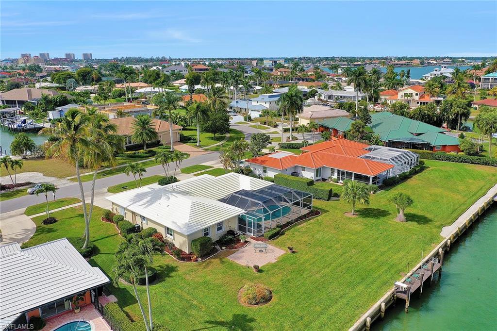 MARCO ISLAND - Residential