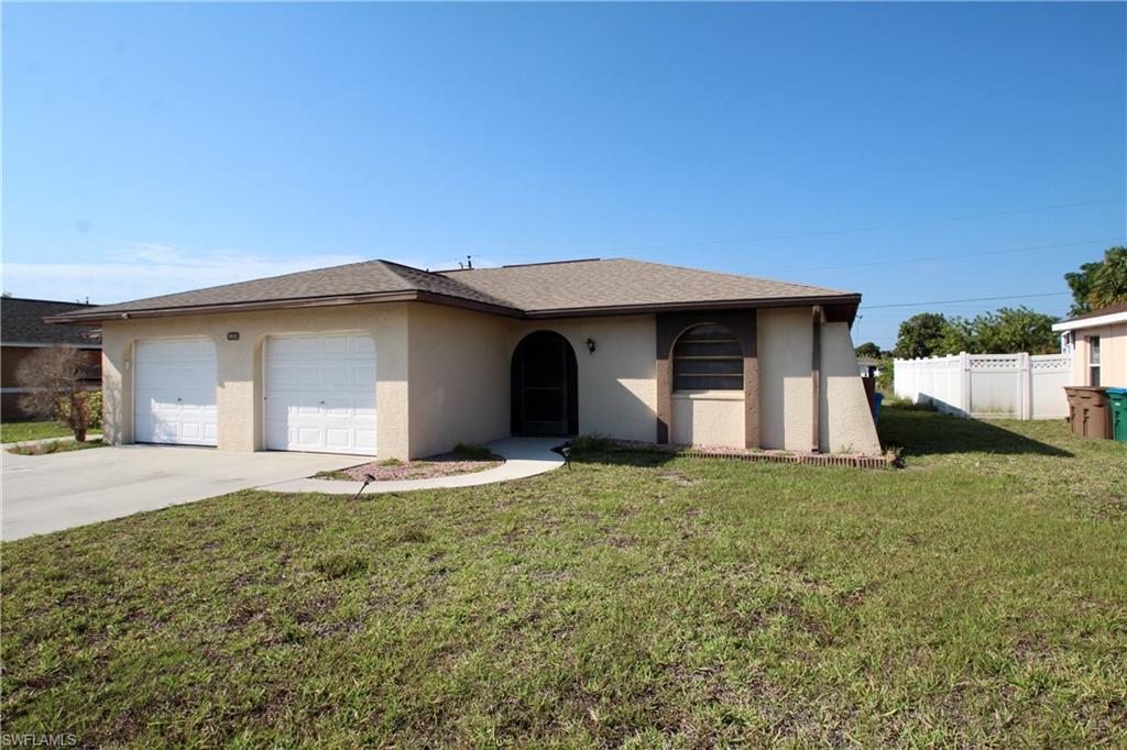 CAPE CORAL - Residential Lease