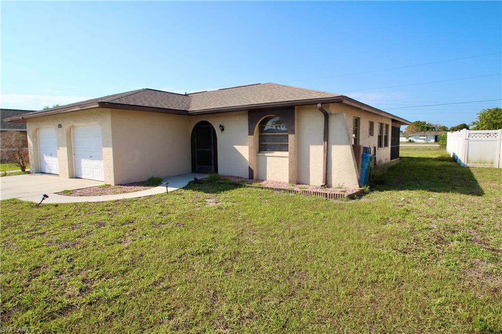 CAPE CORAL - Residential Lease