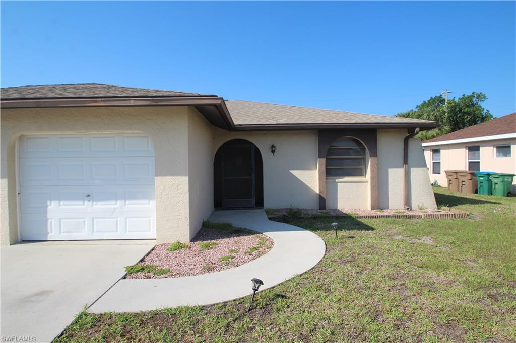 CAPE CORAL - Residential Lease