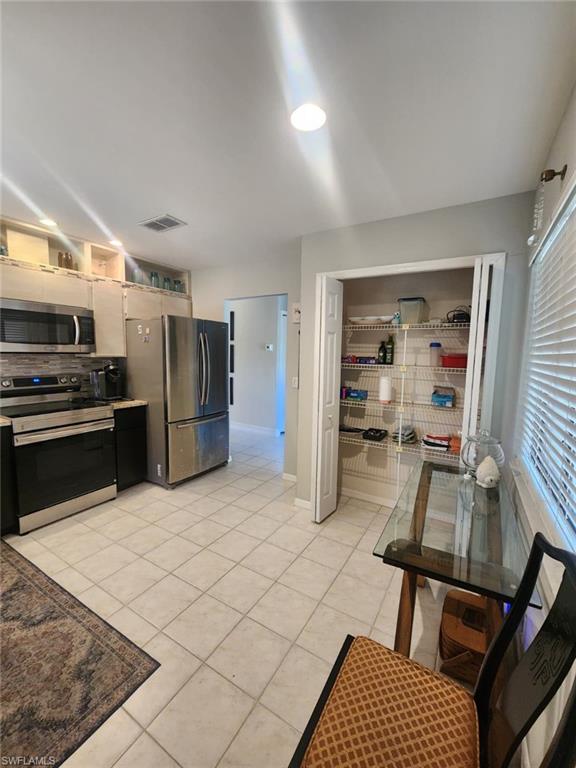 WYLDEWOOD VILLAGE - Residential Lease