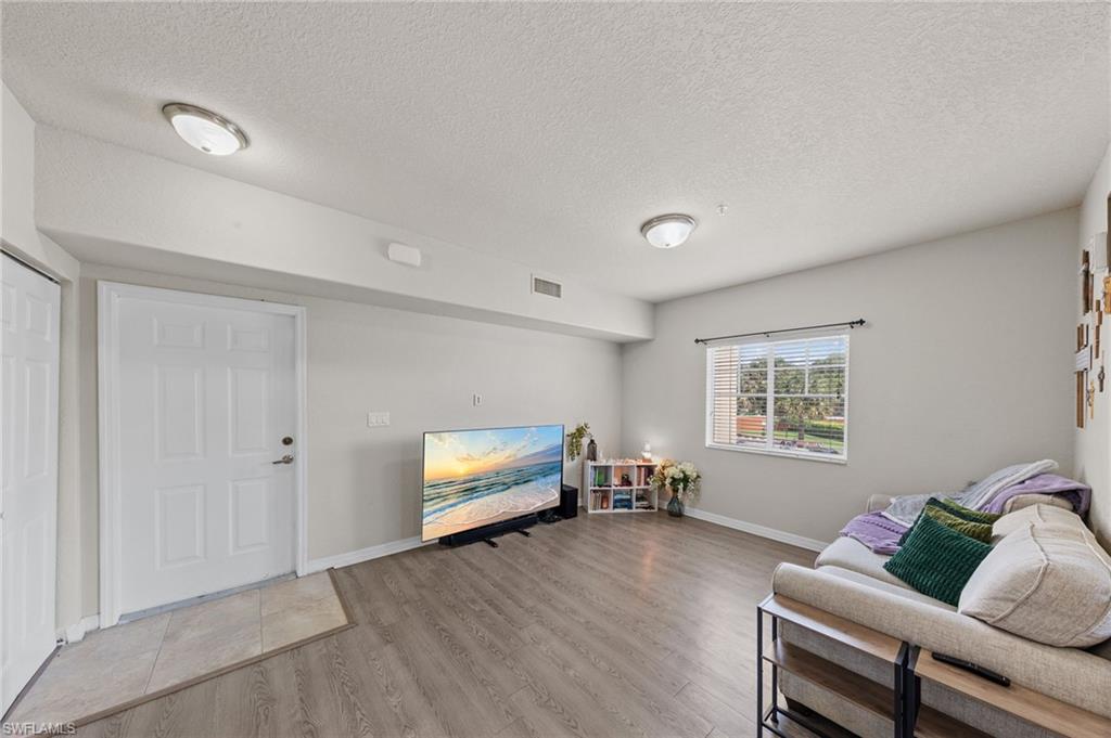 BELLA CASA - Residential