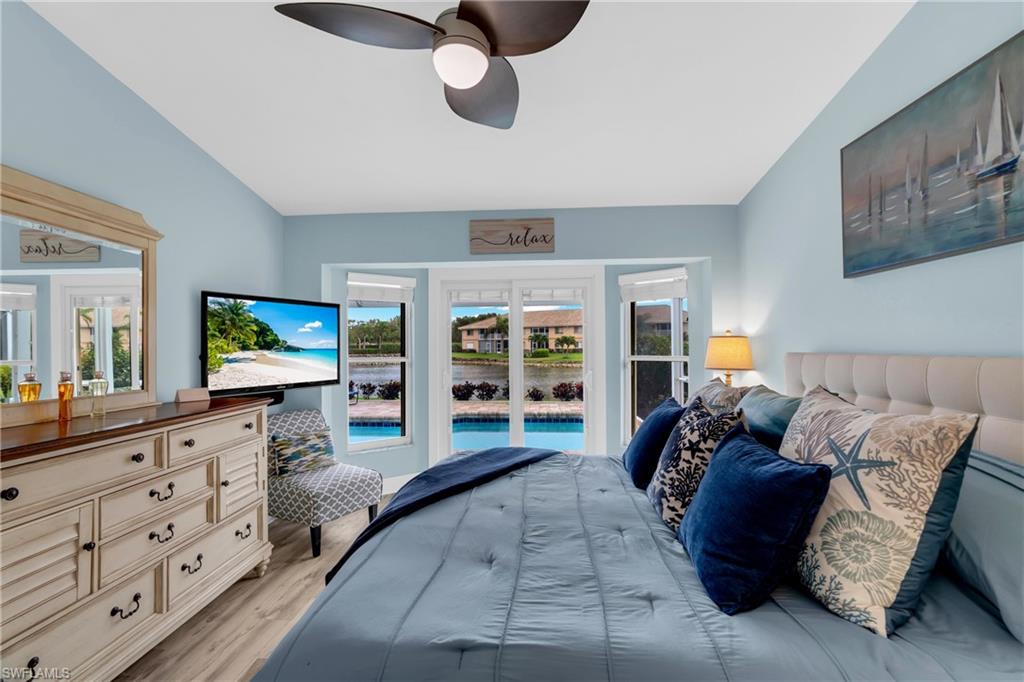 MUSTANG VILLAS - Residential