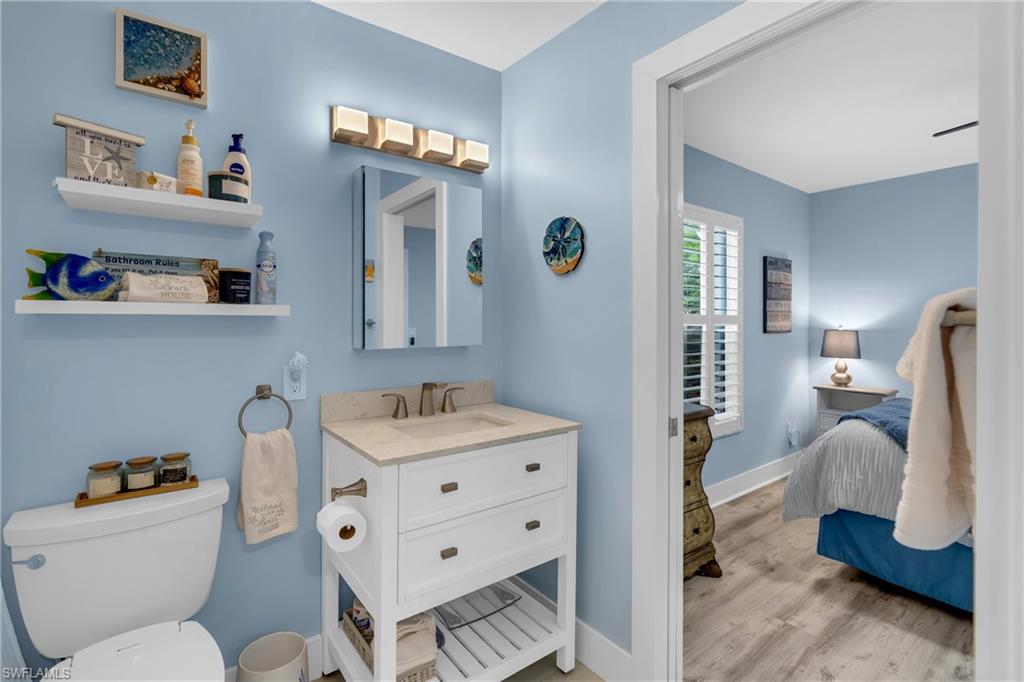 MUSTANG VILLAS - Residential