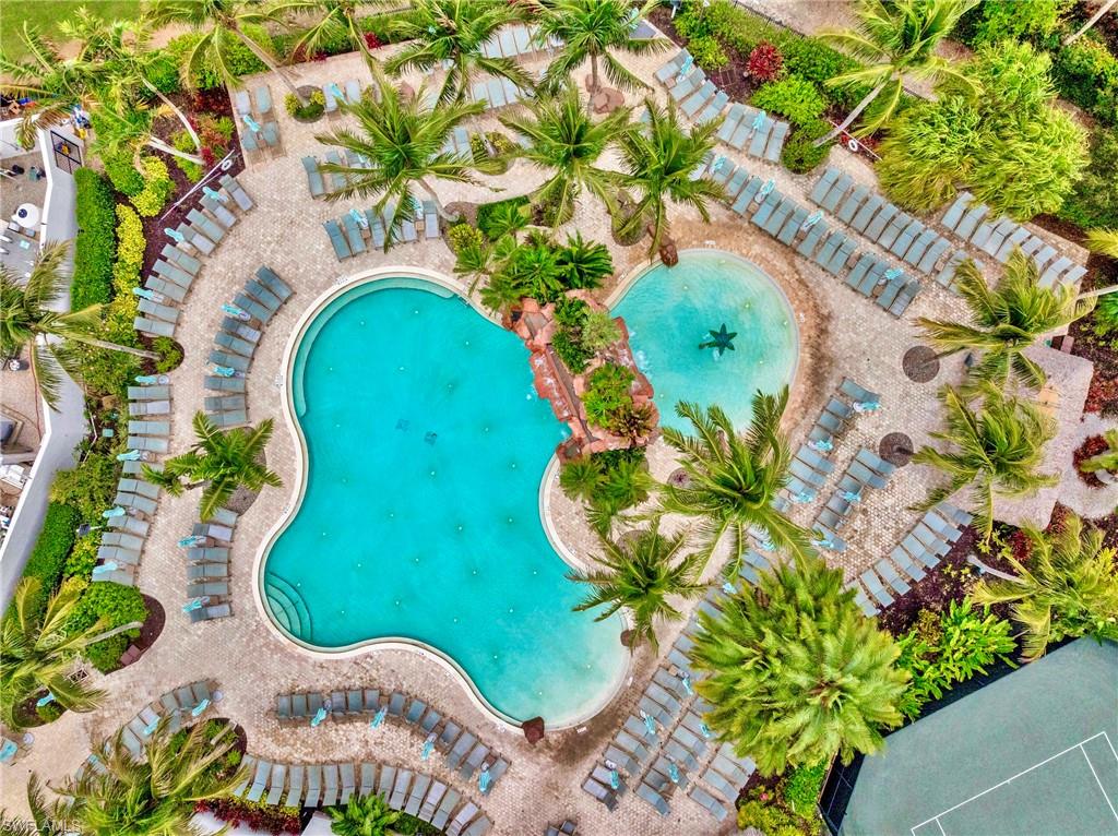 MUSTANG VILLAS - Residential