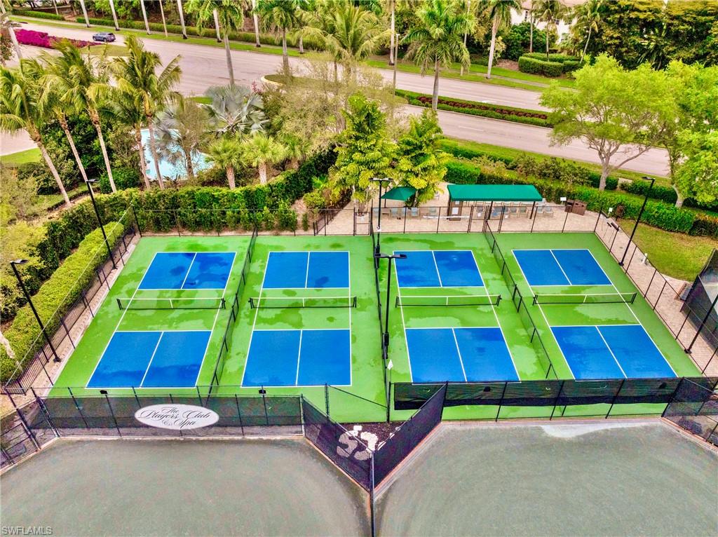 MUSTANG VILLAS - Residential