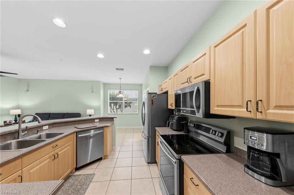 STONEYBROOK - Residential