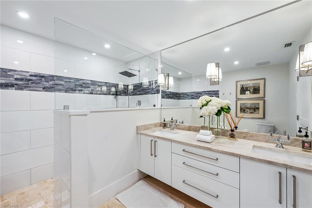 EAGLE CREEK - Residential