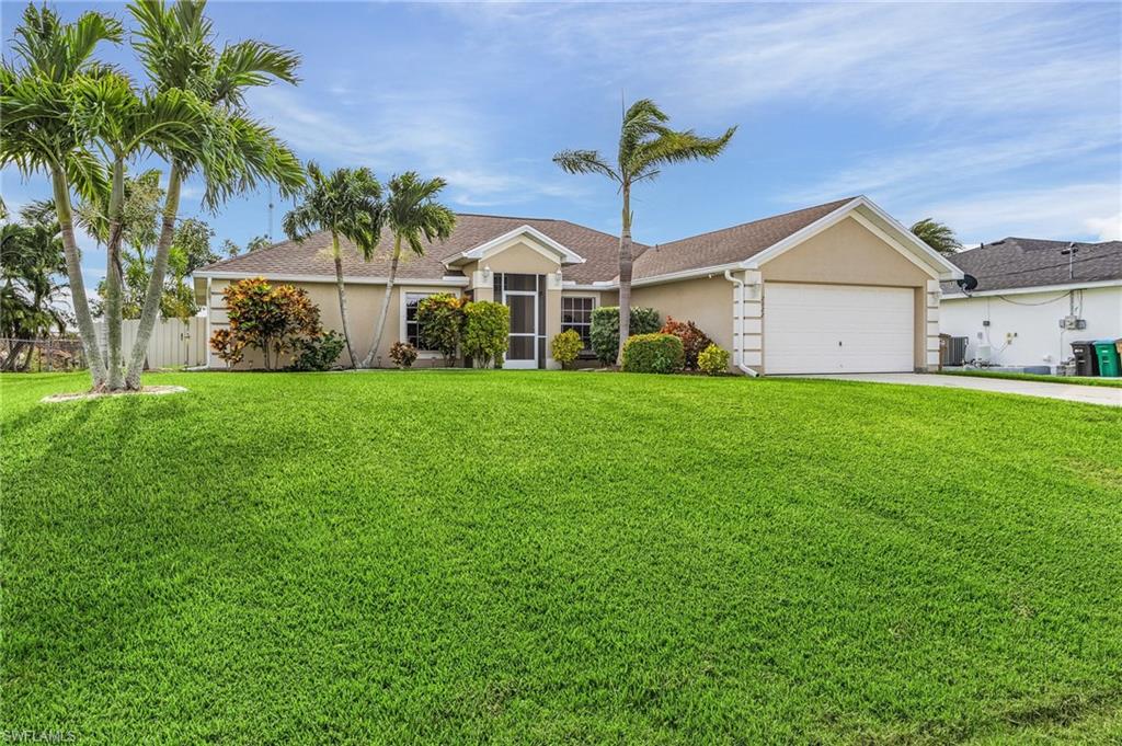 CAPE CORAL - Residential