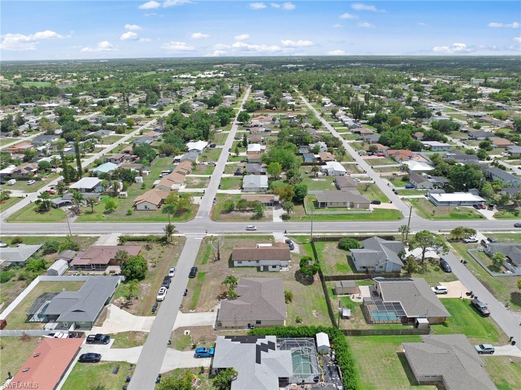 SAN CARLOS PARK - Residential