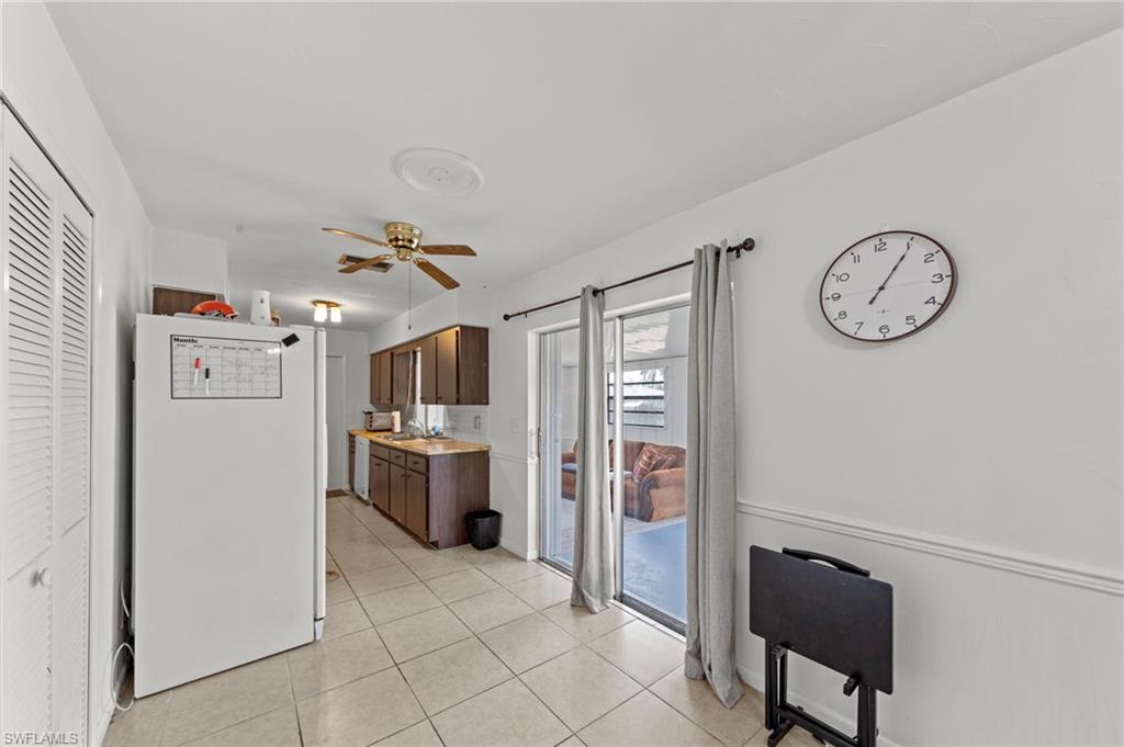 SAN CARLOS PARK - Residential