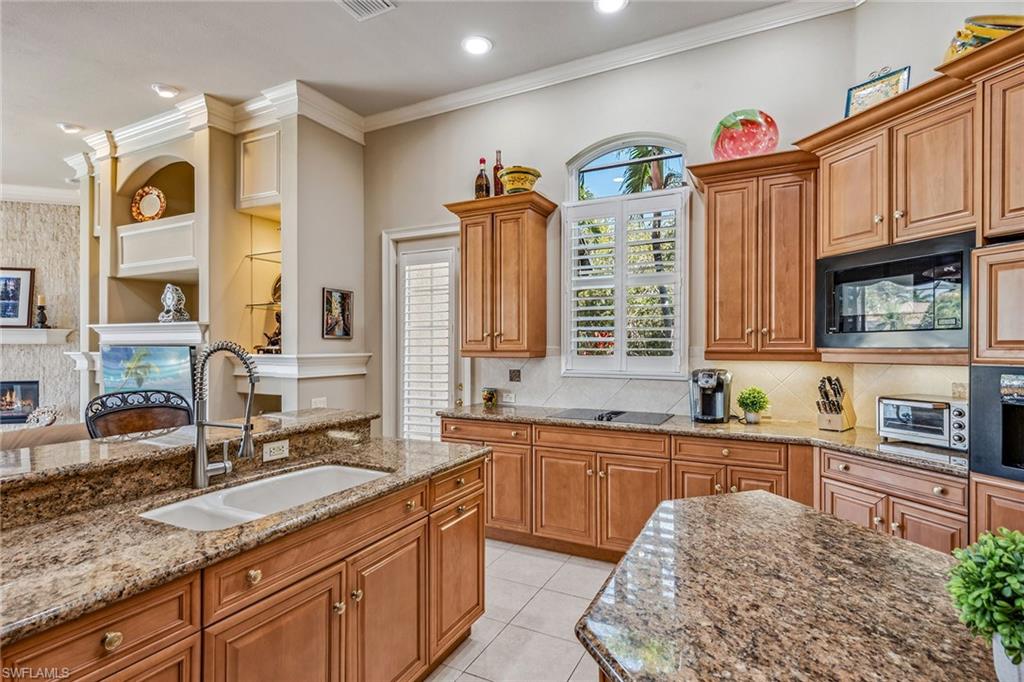 MARCO ISLAND - Residential