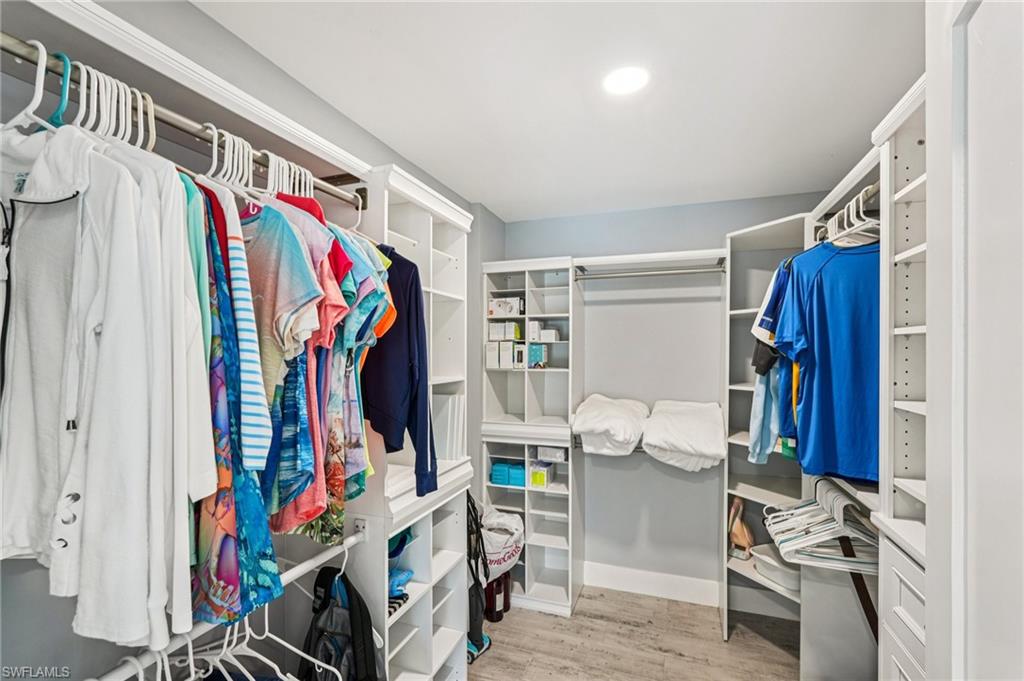 LAGUNA SHORES - Residential