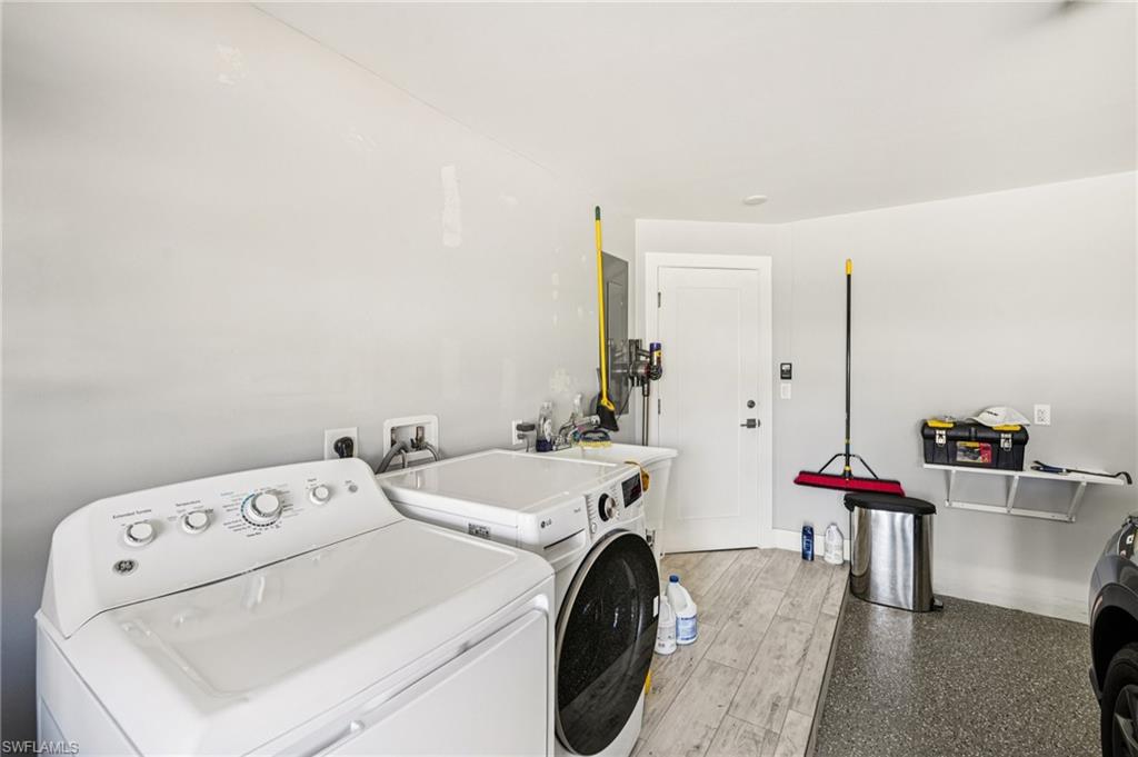 LAGUNA SHORES - Residential