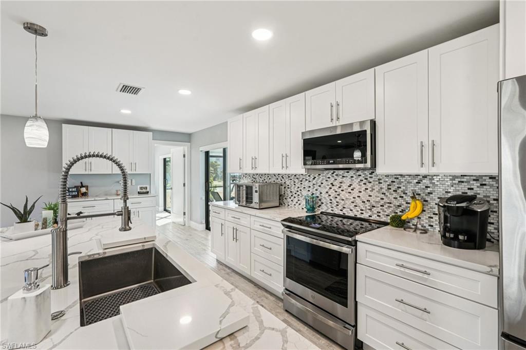 LAGUNA SHORES - Residential