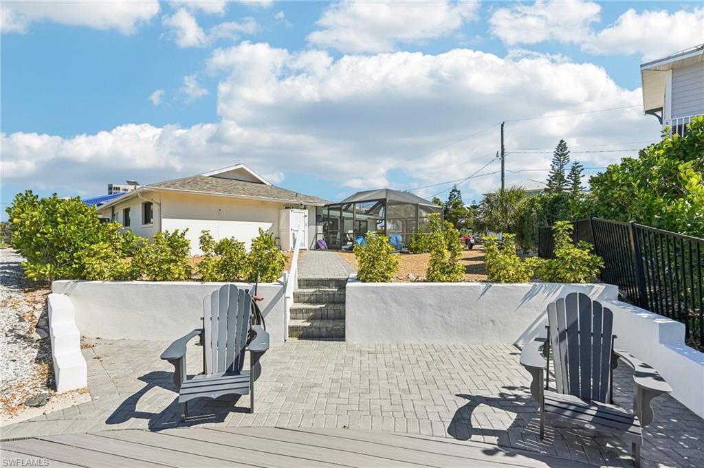 LAGUNA SHORES - Residential