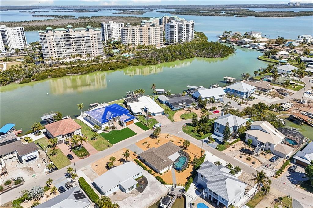 LAGUNA SHORES - Residential