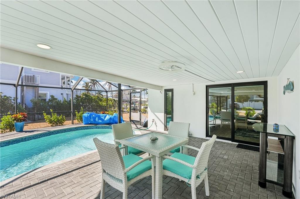 LAGUNA SHORES - Residential