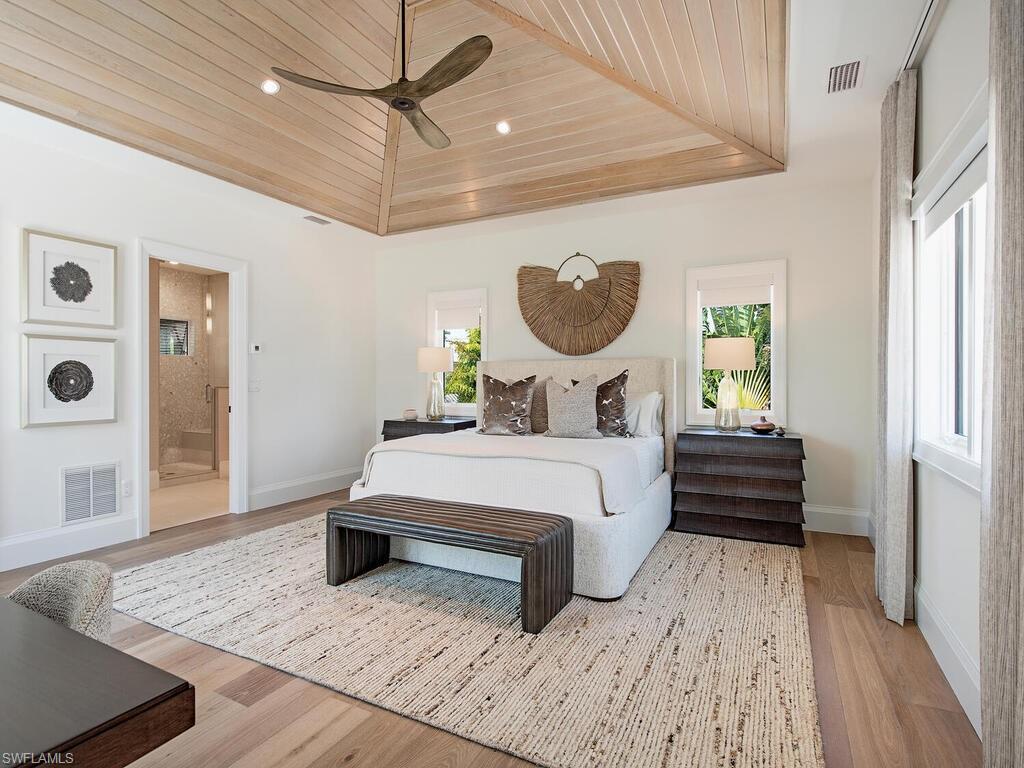 OLDE NAPLES - Residential