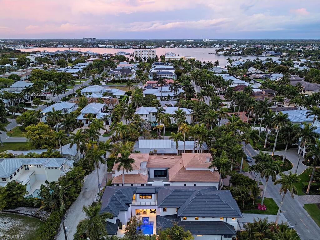 OLDE NAPLES - Residential