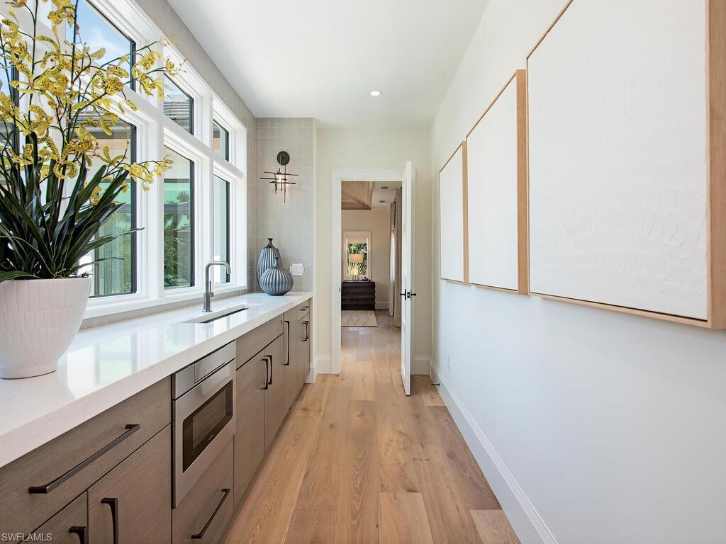 OLDE NAPLES - Residential