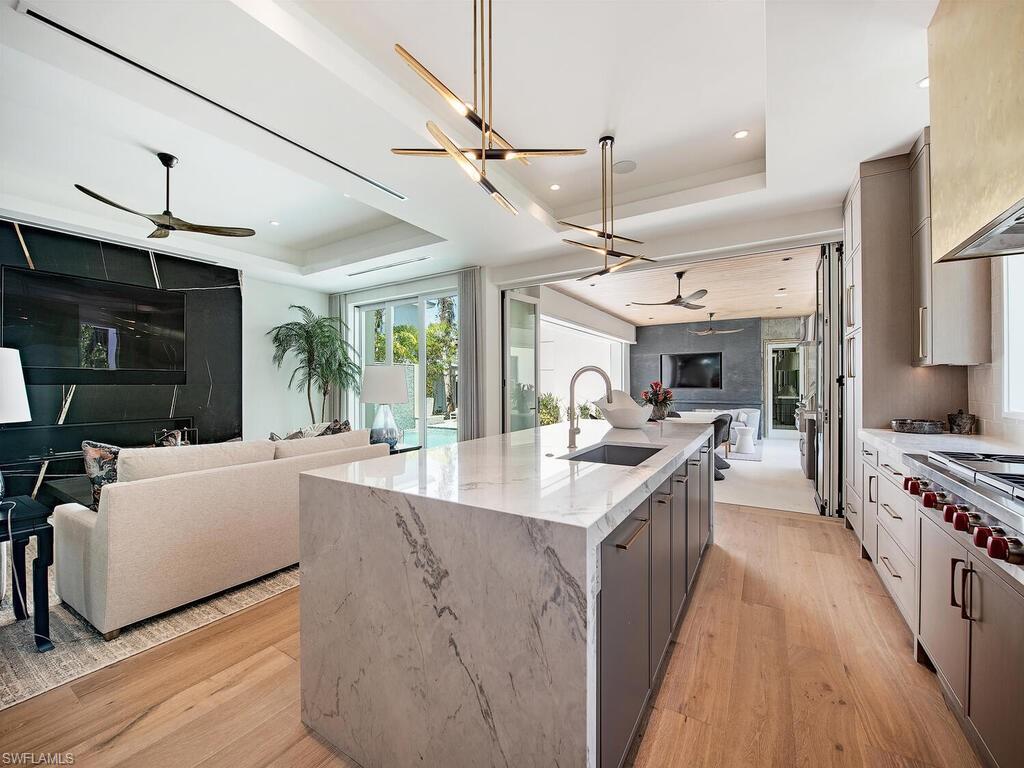 OLDE NAPLES - Residential