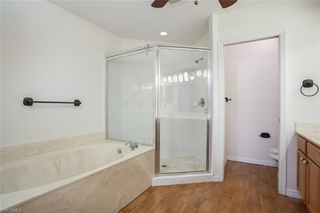 COLONNADE AT FORUM - Residential