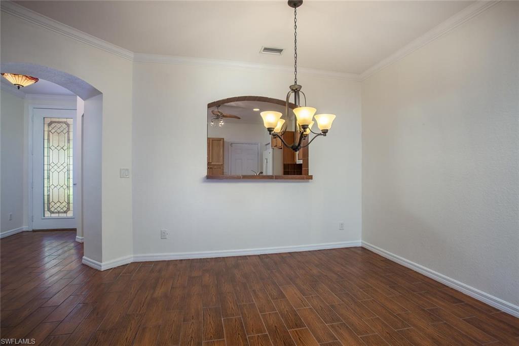 COLONNADE AT FORUM - Residential