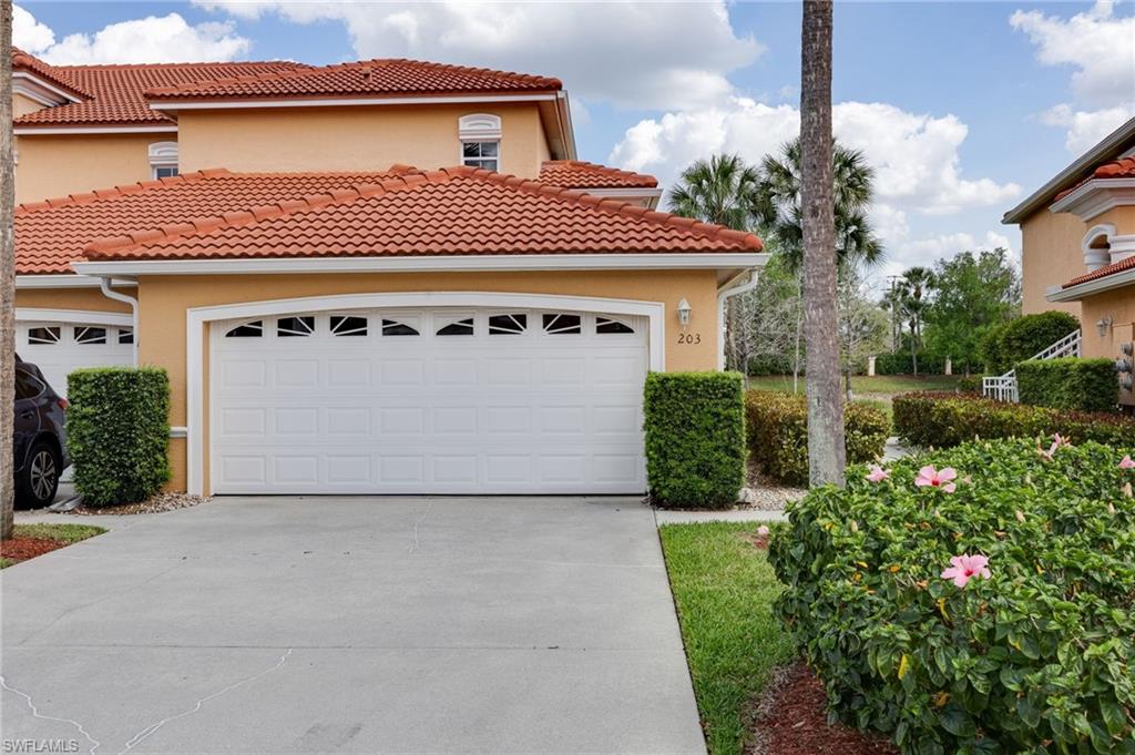 EAGLE RIDGE LAKES - Residential