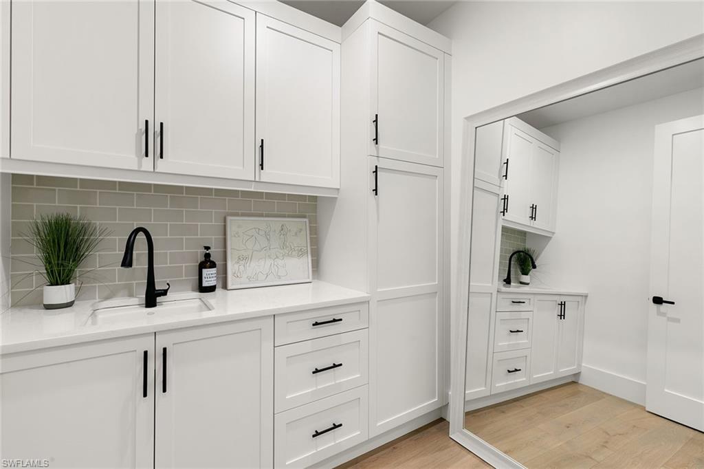 OLDE NAPLES - Residential