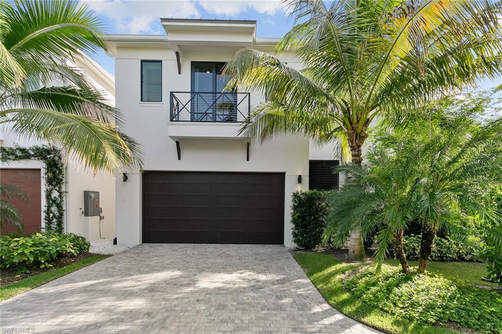 OLDE NAPLES - Residential