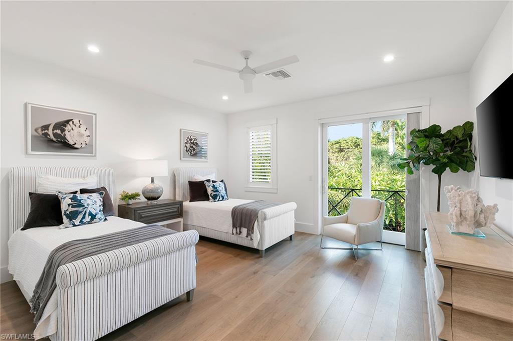 OLDE NAPLES - Residential