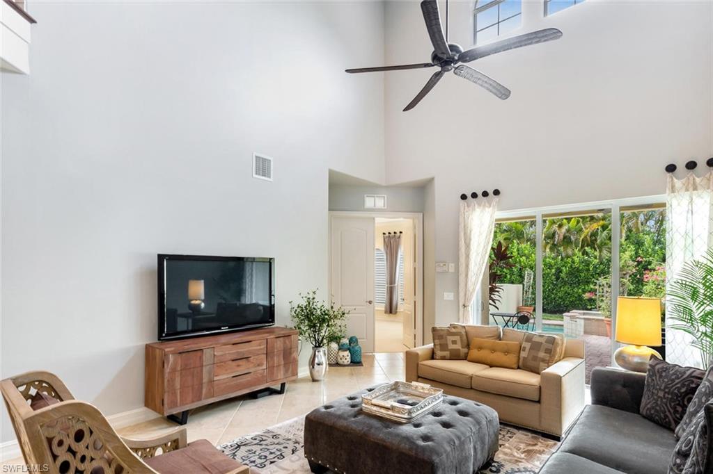 LUSSO VILLAS - Residential