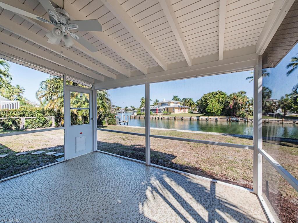 MARCO BEACH - Residential