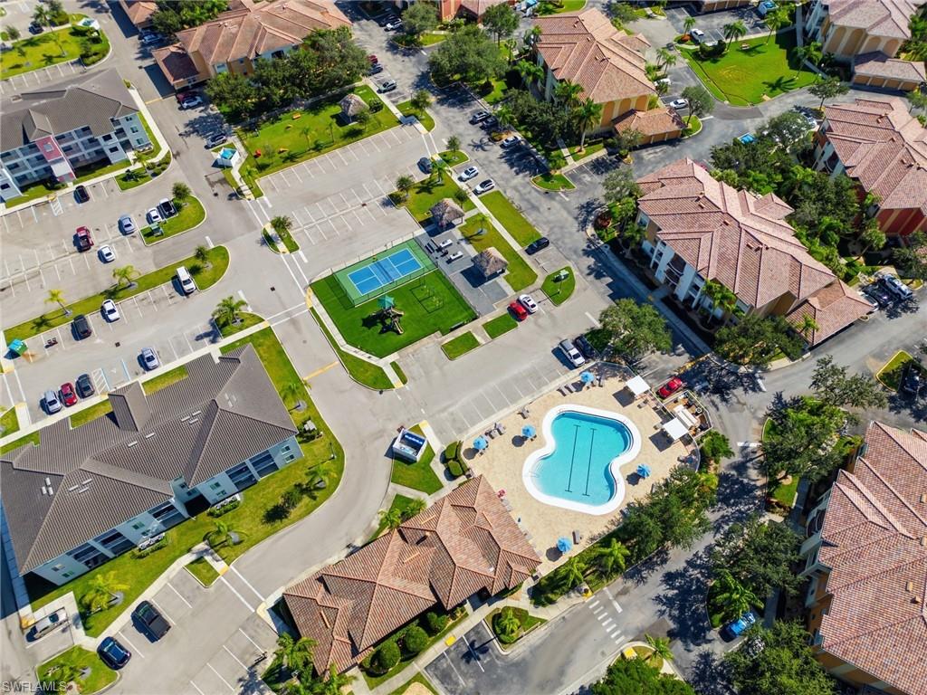 ISLES OF PORTO VISTA - Residential