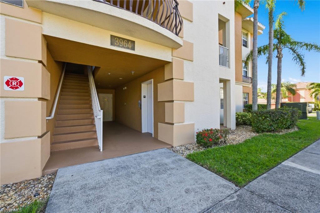 ISLES OF PORTO VISTA - Residential