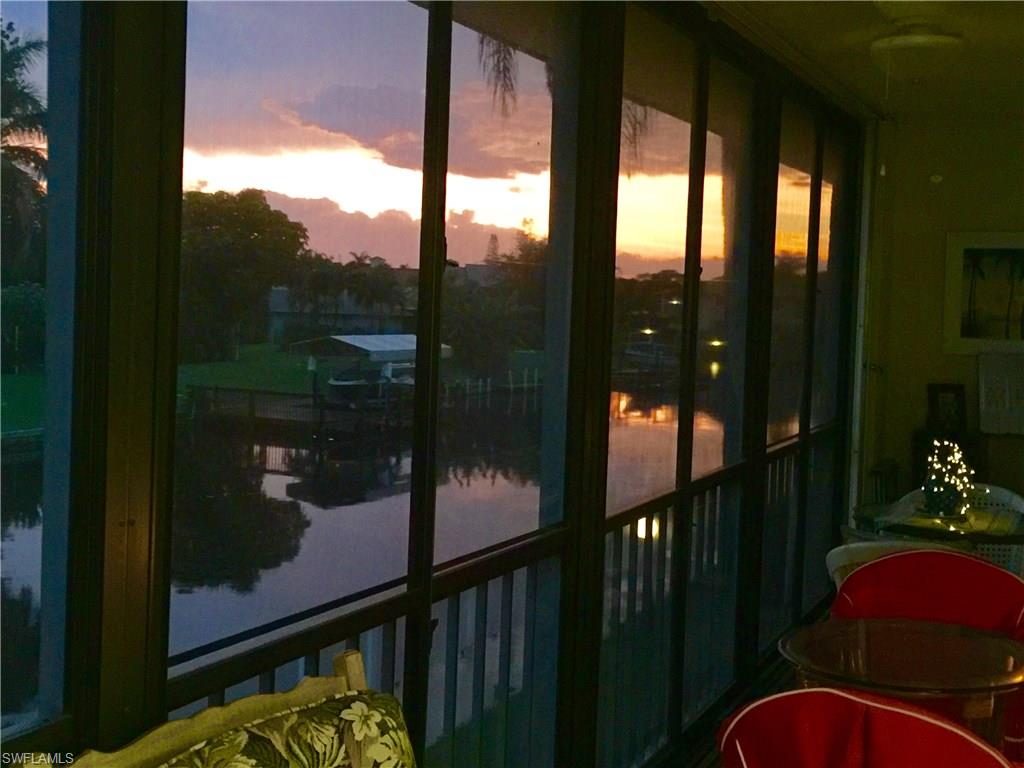 WINDSOR MANOR CONDO - Residential