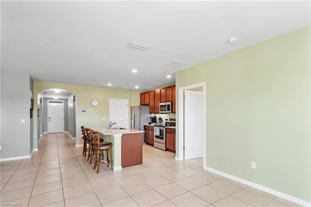 GOLDEN GATE ESTATES - Residential