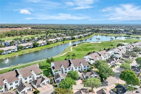 5948 Sand Wedge Ln Unit 902, Naples, FL 34110 - #: 225038508