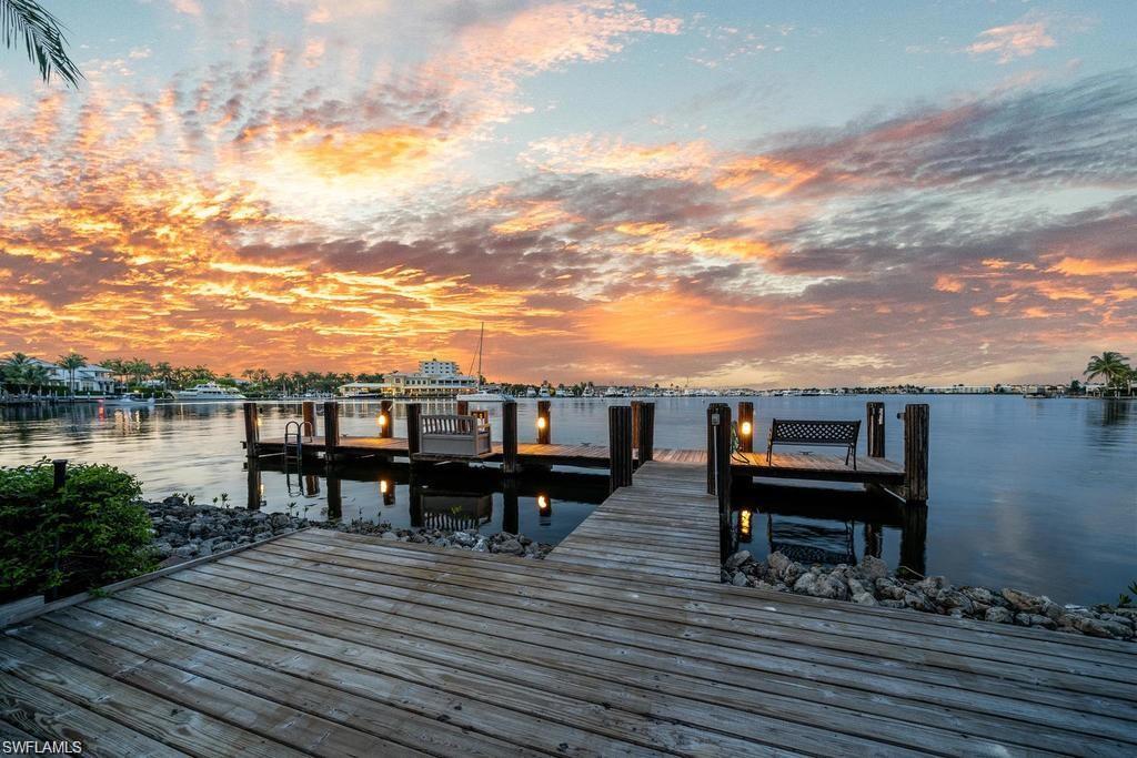 AQUALANE SHORES - Residential