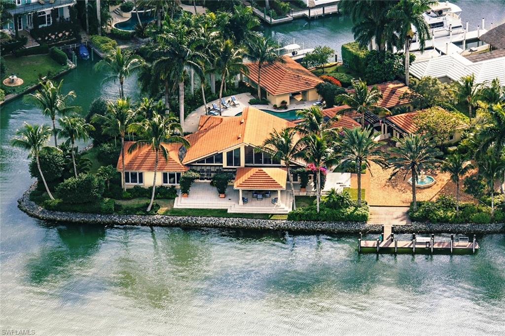 AQUALANE SHORES - Residential