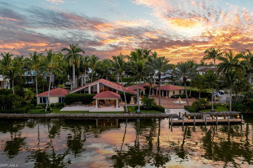 AQUALANE SHORES - Residential