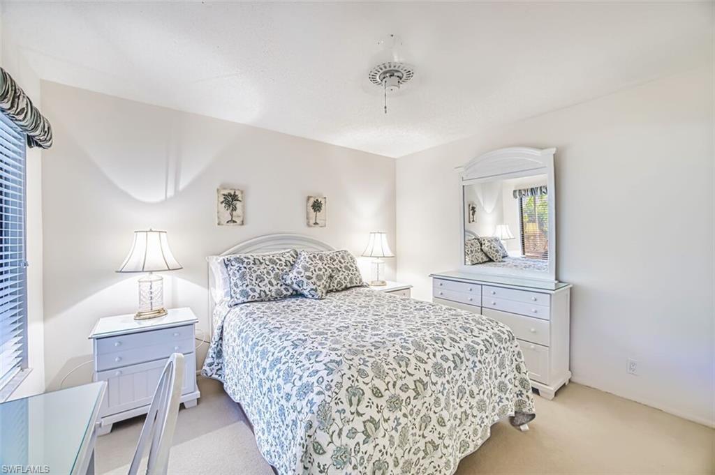 SEVEN LAKES - Residential